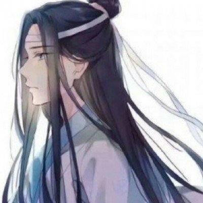 男子打滴滴专车喝到“消毒液”